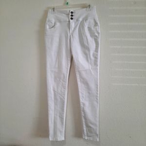 Hybrid and company women's white skinny jean